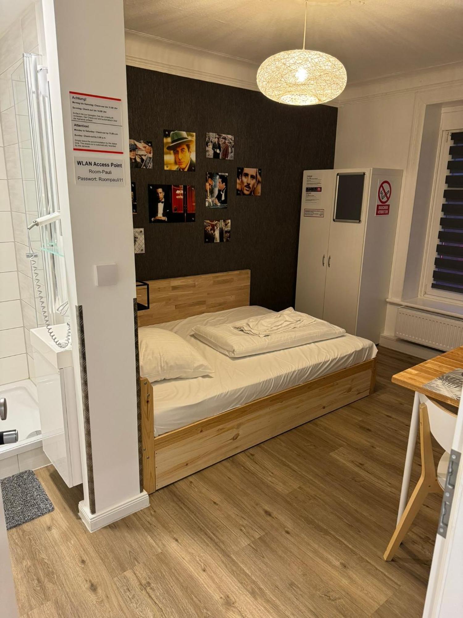 Room Pauli Hamburgo Exterior foto